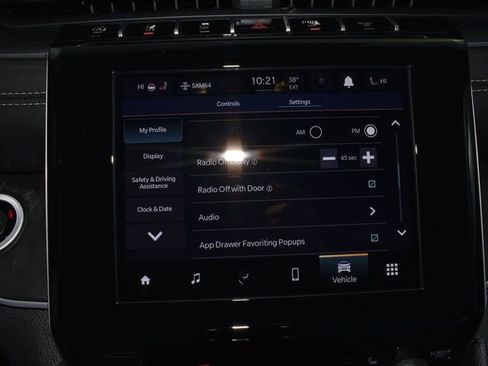 New 2025 Jeep Grand Cherokee Altitude w/ MOPAR Finishing Package AWD/4WD image 29