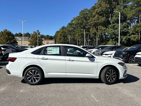 New 2026 Volkswagen Jetta S image 4