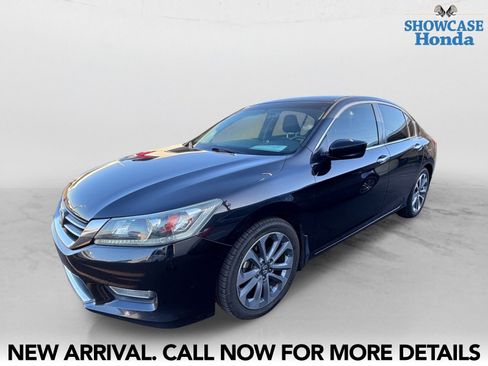 Used 2013 Honda Accord Sport image 2