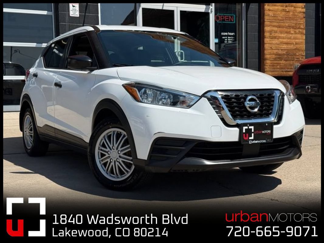 Used 2020 Nissan Kicks S FWD image 1
