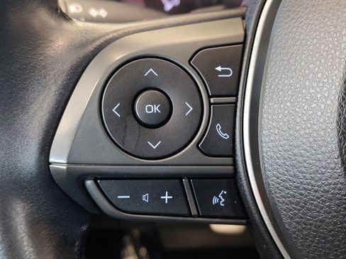 Used 2021 Toyota Corolla SE FWD image 18