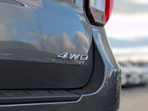 New 2026 Ford Explorer Active w/ Active Comfort Package image 12