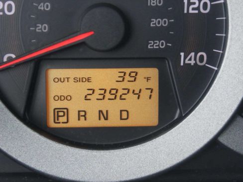 Used 2008 Toyota RAV4 4WD image 7