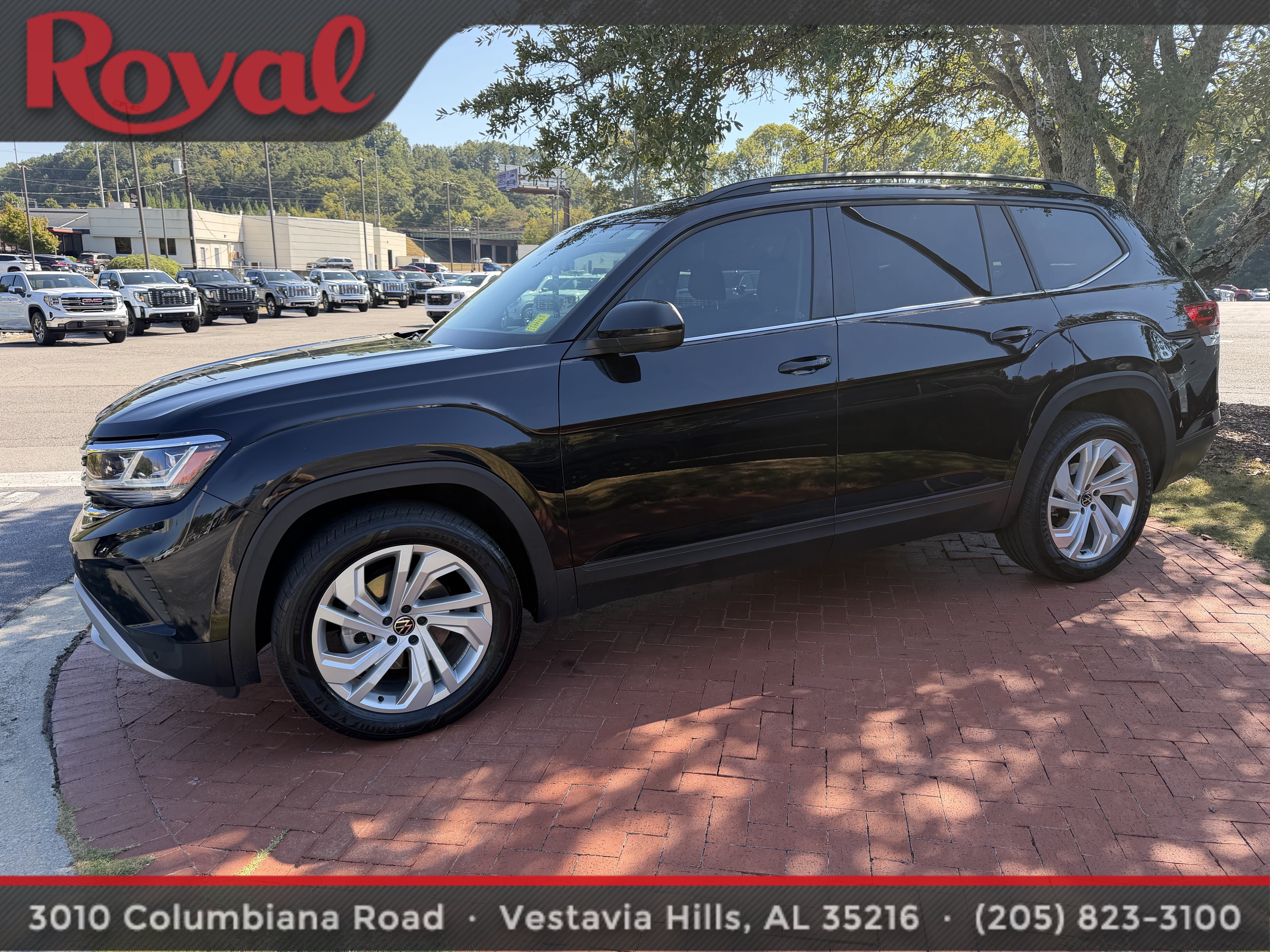 Certified 2023 Volkswagen Atlas SE FWD image 1