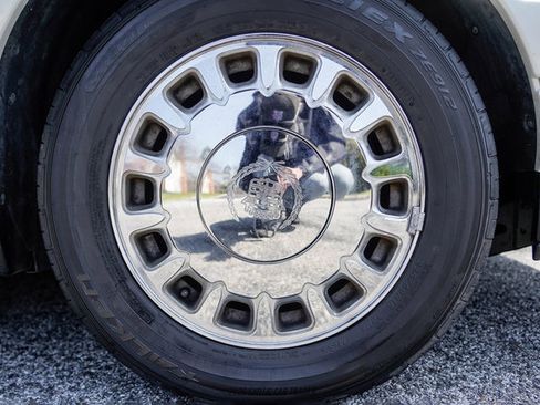 Used 1993 Cadillac Allante FWD image 54