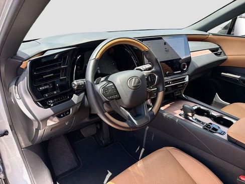 Used 2025 Lexus RX 350 Premium Plus w/ Accessory Package (Z1) FWD image 27