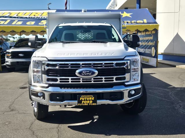 New 2024 Ford F550 4x4 Regular Cab Super Duty image 2