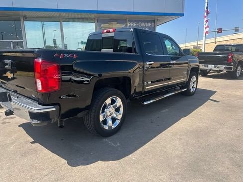 Used 2018 Chevrolet Silverado 1500 LTZ w/ Texas Edition AWD/4WD image 4