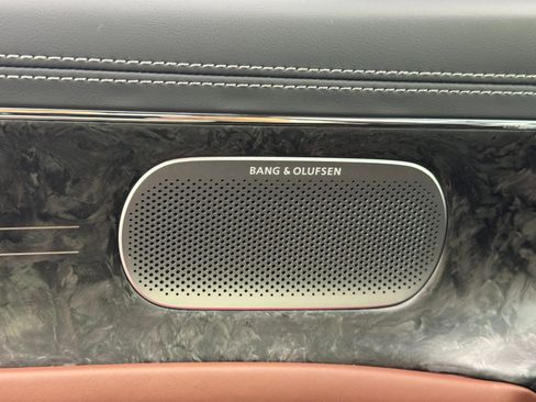 Used 2024 Genesis G90 3.5T image 37