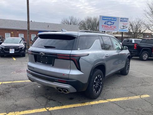 Used 2025 Chevrolet Traverse Z71 AWD/4WD image 26