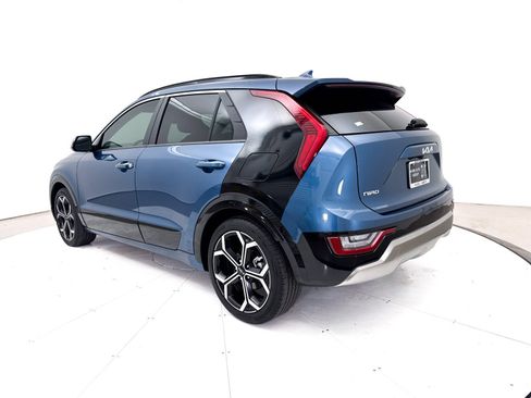 Certified 2024 Kia Niro SX Touring FWD image 16