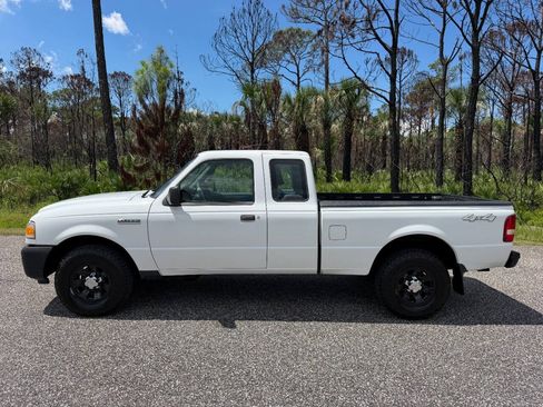 Used 2011 Ford Ranger XL AWD/4WD image 2