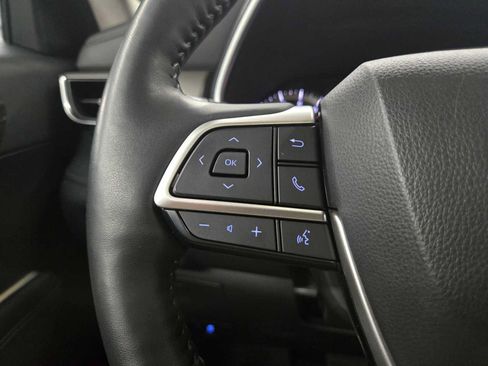 Used 2022 Toyota Highlander Limited AWD/4WD image 36