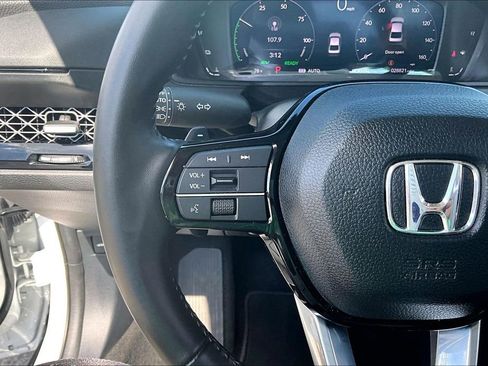 Certified 2023 Honda Accord Touring image 11