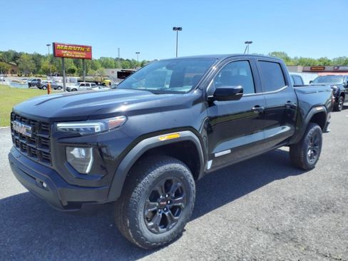 New 2025 GMC Canyon Elevation w/ Convenience Package image 3