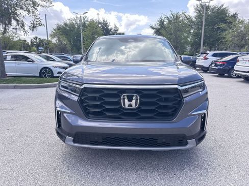 Used 2025 Honda Pilot EX-L image 9
