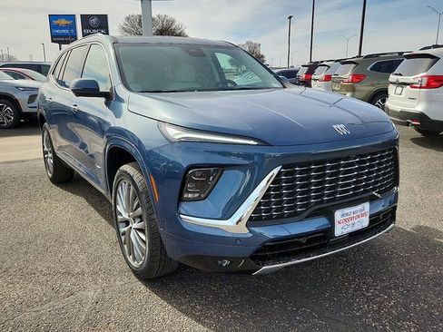 New 2026 Buick Enclave Avenir w/ Super Cruise Package image 4