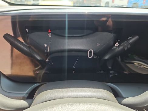 Used 2025 Buick Encore GX Preferred FWD image 12