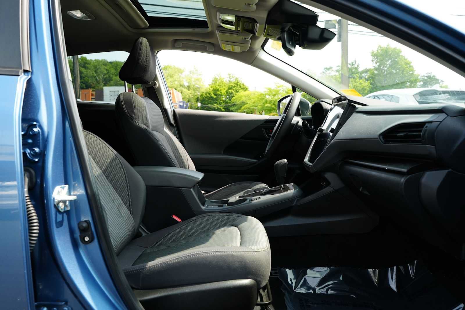 Used 2024 Subaru Crosstrek 2.0i Premium AWD/4WD image 27