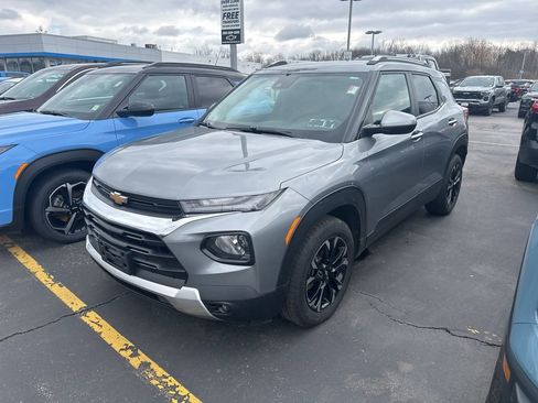 Used 2023 Chevrolet TrailBlazer LT image 4