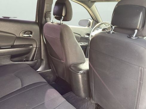 Used 2013 Dodge Avenger SXT image 24