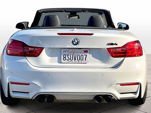Used 2017 BMW M4 Convertible image 7