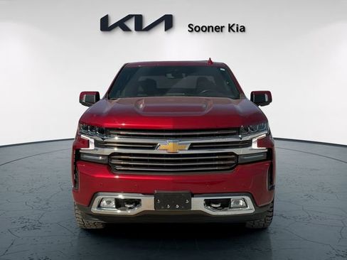 Used 2022 Chevrolet Silverado 1500 High Country w/ Safety Package II AWD/4WD image 2