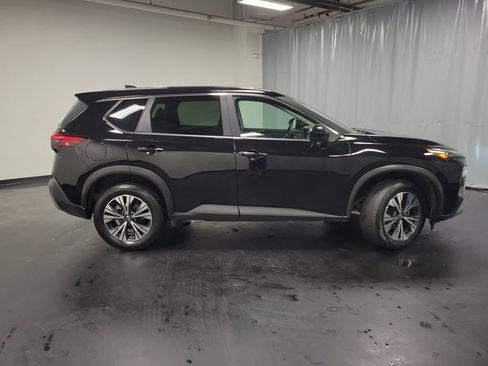 Used 2023 Nissan Rogue SV AWD/4WD image 9