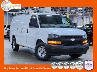 Used 2021 Chevrolet Express 3500 w/ Driver Convenience Package RWD video 1