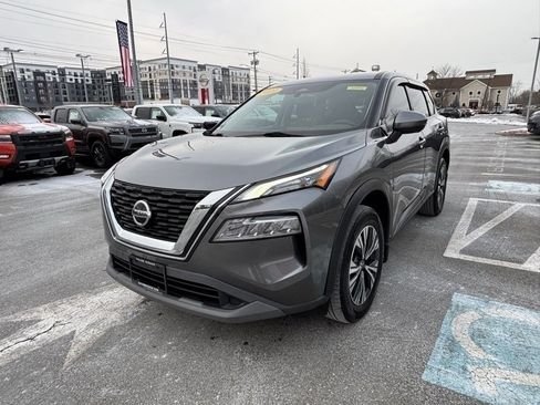 Used 2021 Nissan Rogue SV image 7