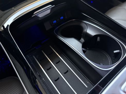 Certified 2022 Mercedes-Benz Maybach S 580 4MATIC image 35