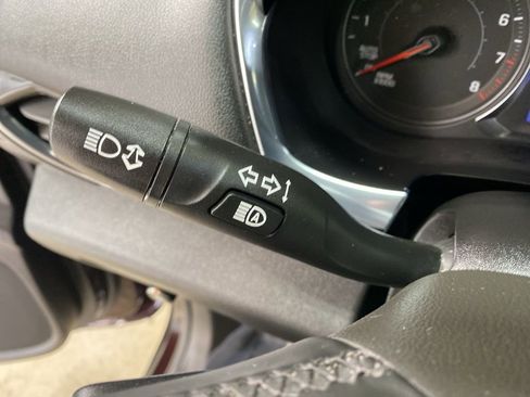 Used 2023 Chevrolet Traverse LT w/ LT Premium Package image 41