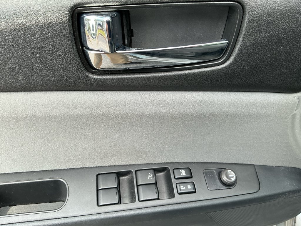 Used 2011 Nissan Sentra 2.0 S w/ Convenience Pkg FWD image 23