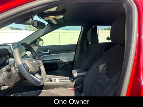 Used 2025 Jeep Compass Sport AWD/4WD image 7