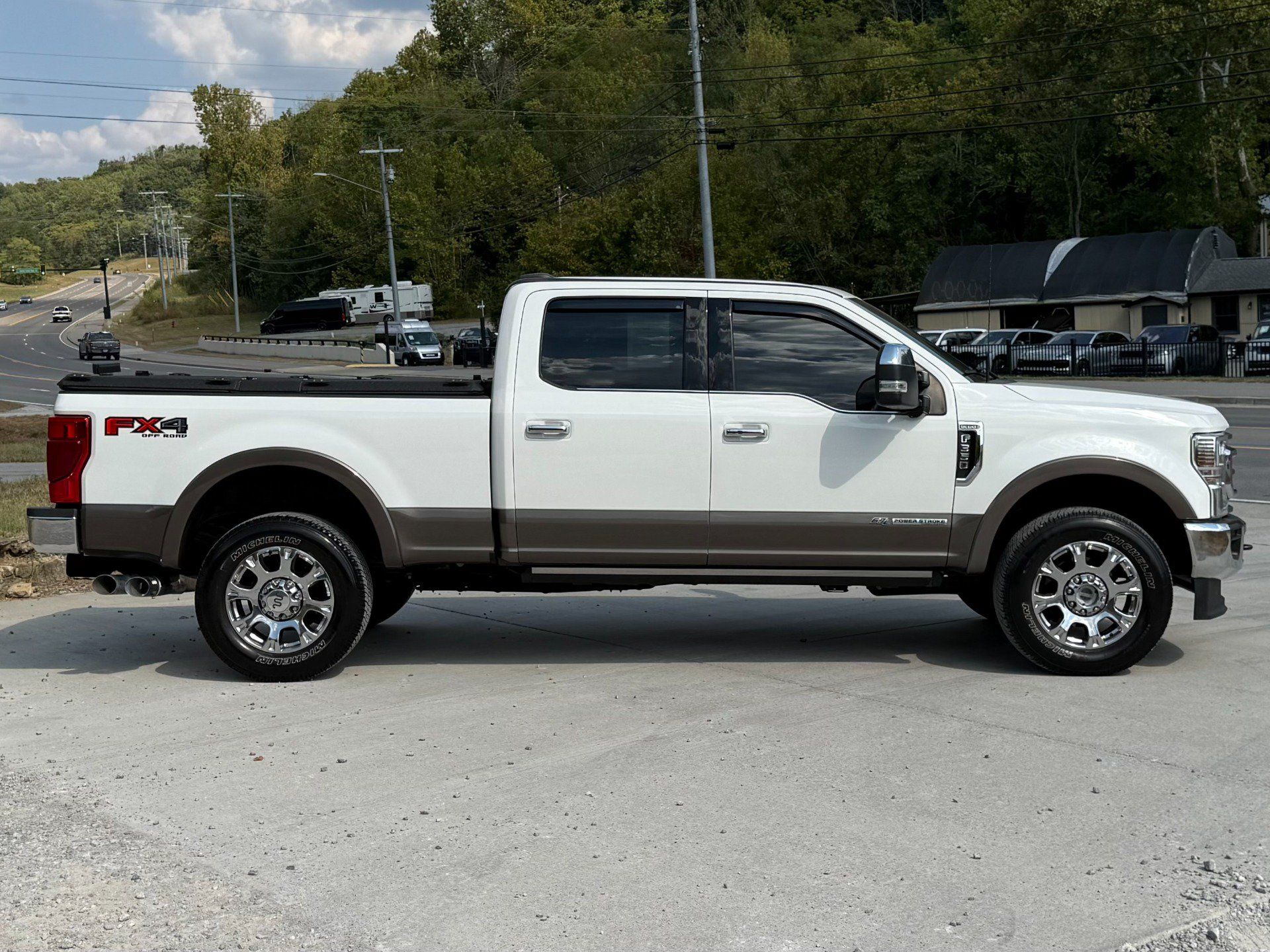 Used 2022 Ford F350 King Ranch w/ King Ranch Ultimate Package AWD/4WD image 7