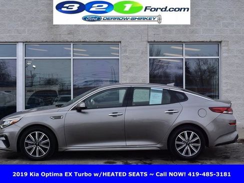 Used 2019 Kia Optima EX image 2