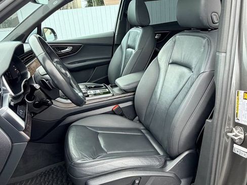 Used 2021 Audi Q7 3.0T Premium Plus w/ Premium Plus Package AWD/4WD image 21