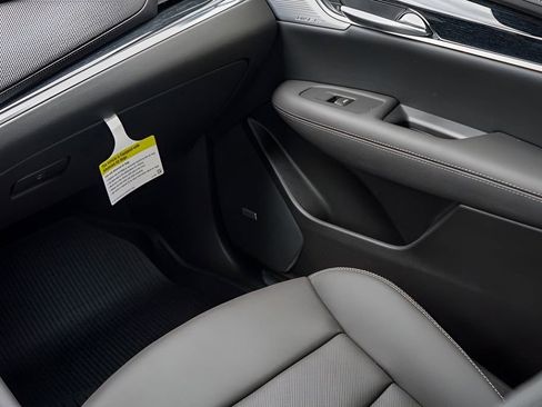 New 2026 Cadillac XT5 Premium Luxury w/ Driver Assist Package FWD image 27