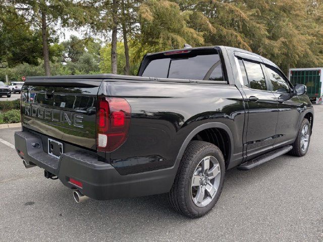 Certified 2025 Honda Ridgeline RTL image 8