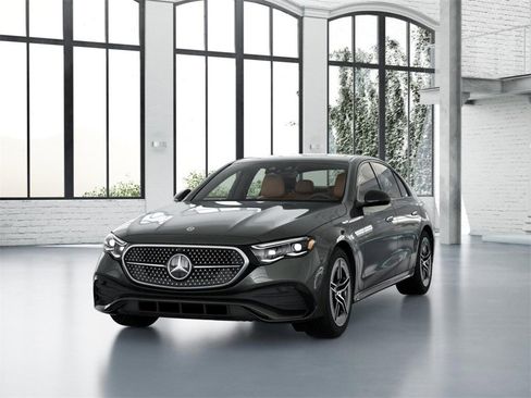 New 2026 Mercedes-Benz E 450 4MATIC Sedan image 41