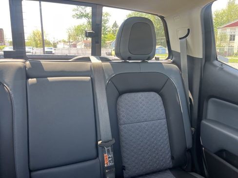 Used 2018 Chevrolet Colorado Z71 w/ Centennial Edition AWD/4WD image 16