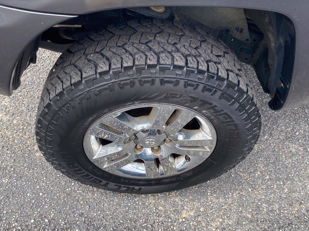 Used 2014 Toyota Tacoma 4x4 Double Cab w/ Limited Package image 22