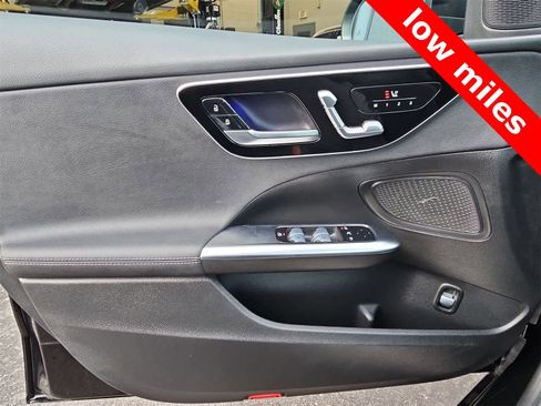 Used 2025 Mercedes-Benz C 300 Sedan image 27