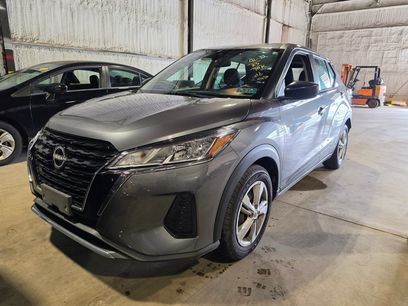 Used 2023 Nissan Kicks S