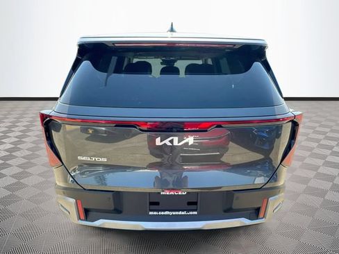 New 2027 Kia Seltos S FWD image 6