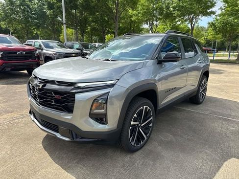 New 2026 Chevrolet Equinox RS w/ Convenience Package III AWD/4WD image 3