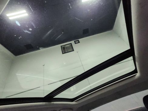 Used 2018 Volvo S90 T5 Momentum w/ Protection Package image 2