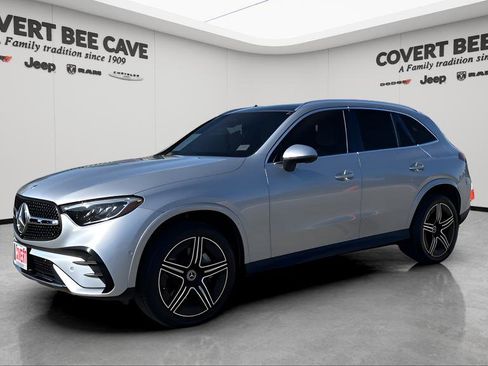 Used 2024 Mercedes-Benz GLC 300 4MATIC w/ AMG Line image 3