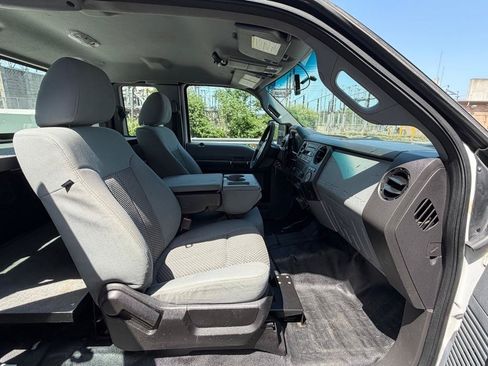 Used 2013 Ford F250 XL w/ PWR Equipment Group AWD/4WD image 16