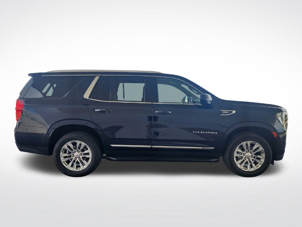 Used 2023 GMC Yukon SLT AWD/4WD image 5